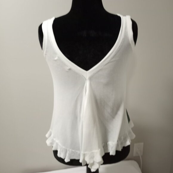 JESIRE SLEEVLESS TANK TOP WITH GREEN AND YELLOW FLORAL APPLIQUE SEQUINS WOMEN S - Picture 4 of 8